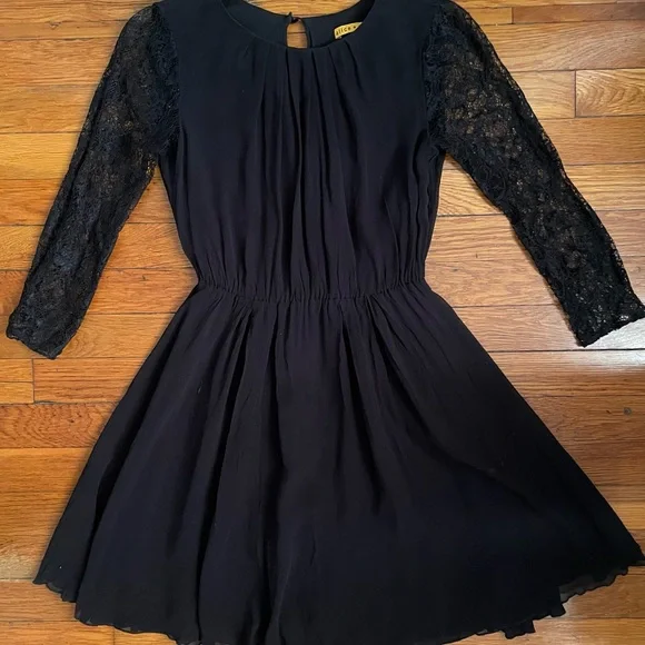 black xl dress Lisa Maxi Dress, in Black Luxe Satin | Show Me Your Mumu main image 0